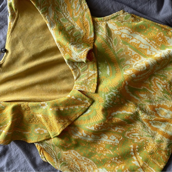 Zara Yellow Patterned Women's Top - Picture 4 of 4